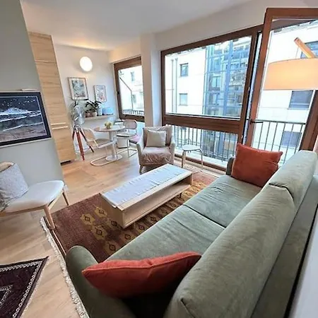 Lovely Flat For A In Apartment